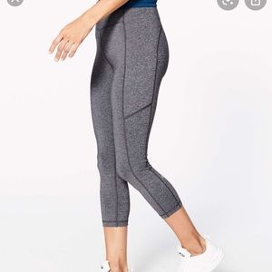 Lululemon speed up crop (21”) heathered black